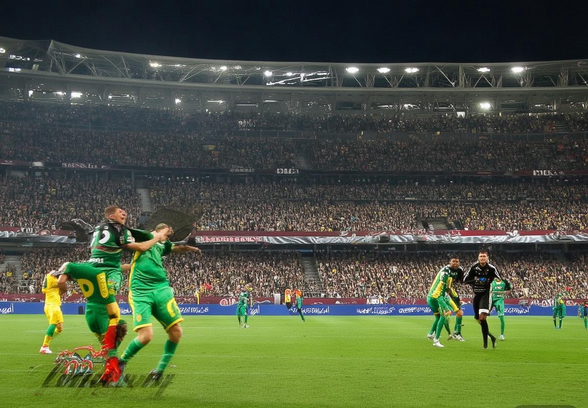 巴西红牛对科林蒂安：巅峰对决前瞻分析