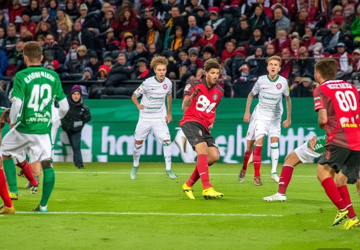 2017纽伦堡对凯泽：巅峰对决战术解析与心理博弈